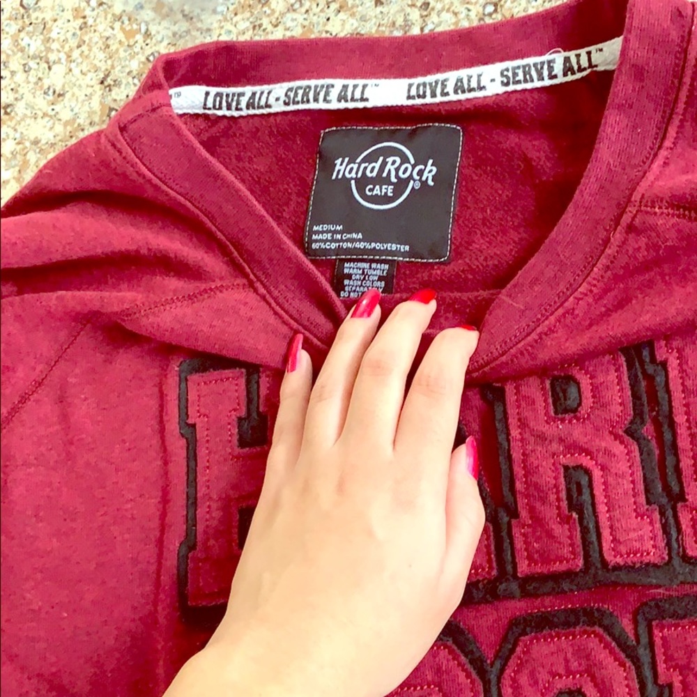 Hard Rock Cafe Tampa sweat shirt